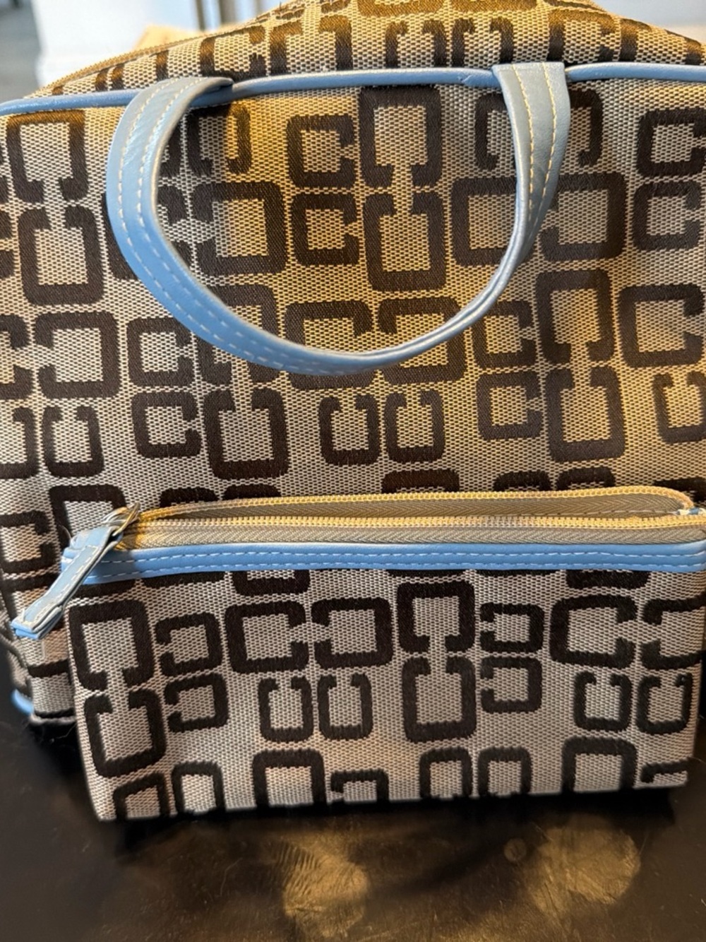Blue-Trim Logo Print Tote Bag